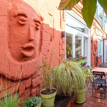 Apartment Ground-Floor Flat Near The Sea, Cleaning Included *